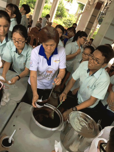 Service Learning Photo 2